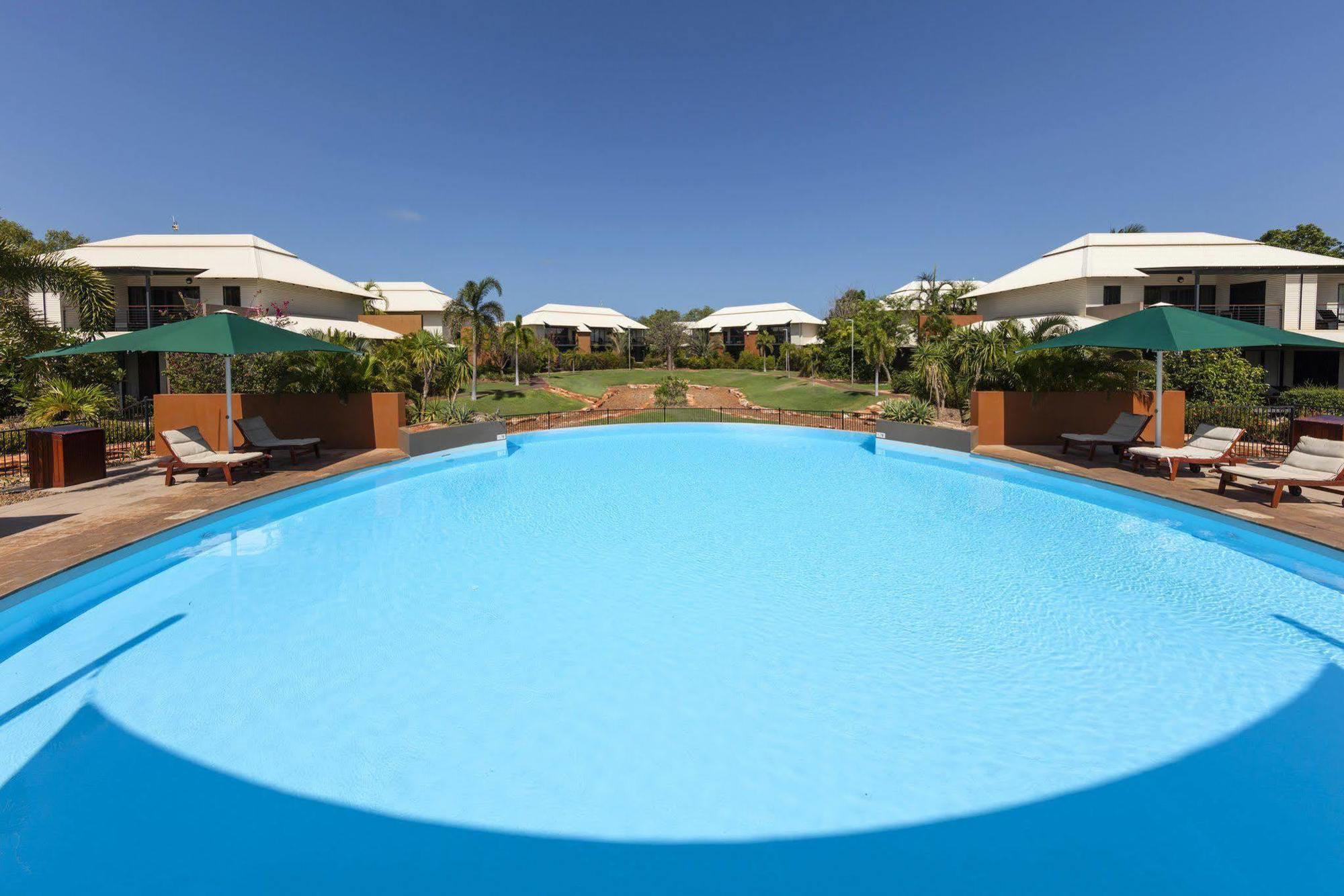 Oaks Cable Beach Resort Kültér fotó